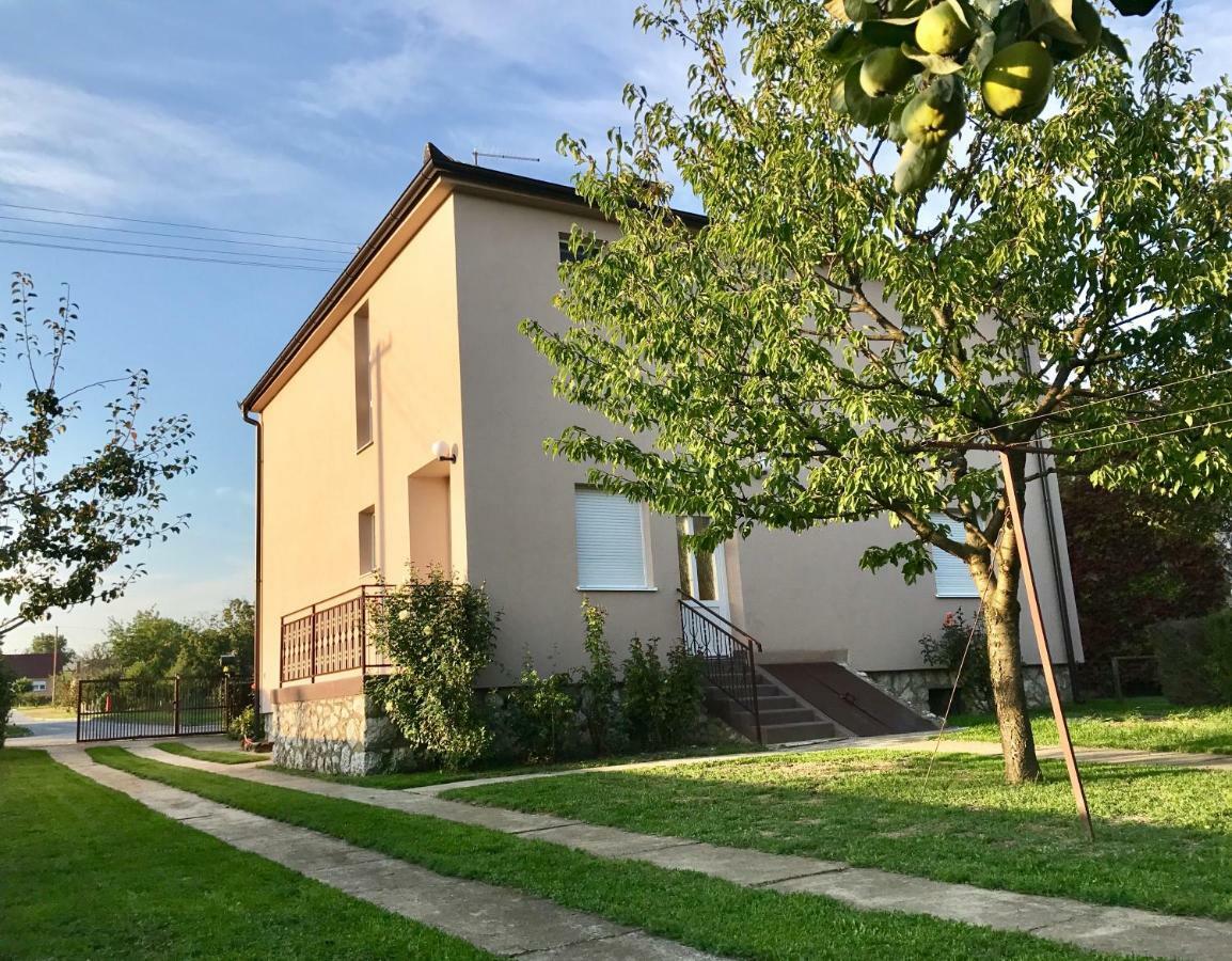 Apartmani Matosevic Ivankovo Esterno foto
