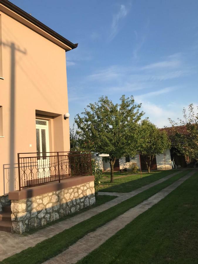 Apartmani Matosevic Ivankovo Esterno foto